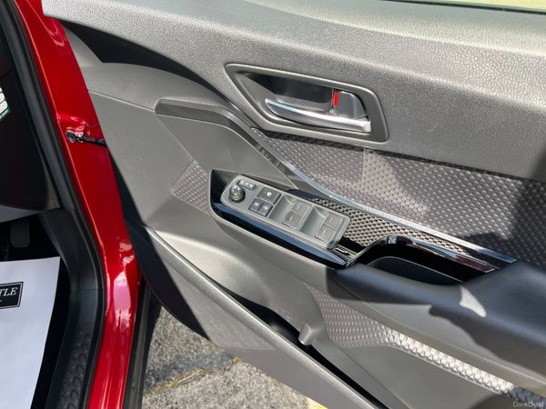 Toyota C-HR 2021,1.8 HYBRID AUTO LOW KMS HIGH SPEC 390889907