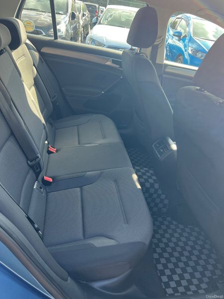 Volkswagen Golf 2015 1.2 Auto 390811139