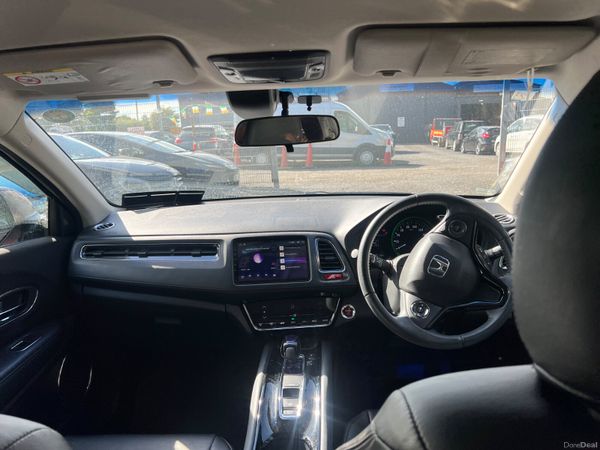 Honda Vezel 2015 1.5 Hybrid Auto 390818615
