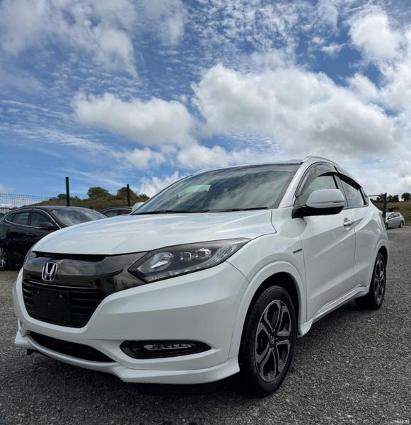 Honda Vezel 2017 – 1.5 Petrol Hybrid Automatic 390819995