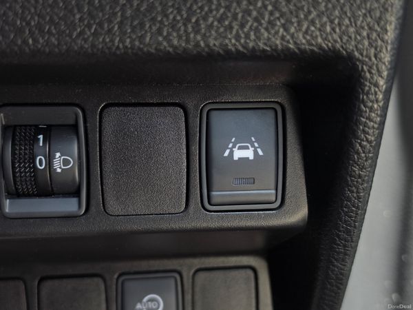 Nissan Qashqai 2018 390824343