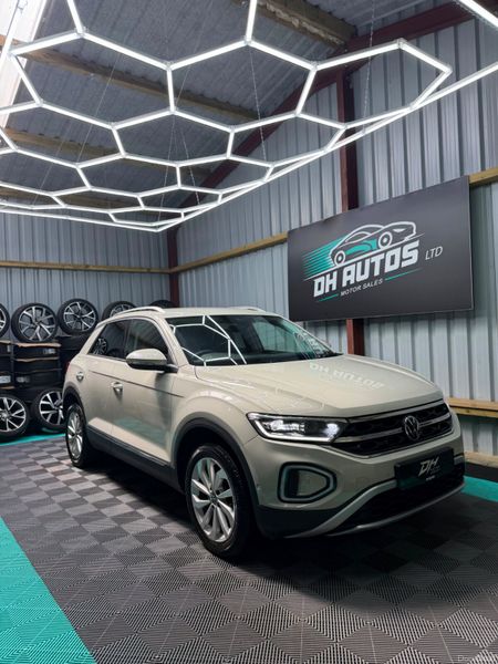 featured vehicles