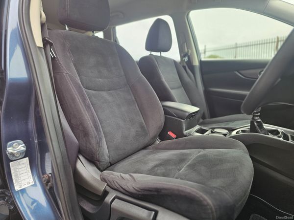 NISSAN XTRAIL // 03/27 NCT // 7 SEATS 390835663