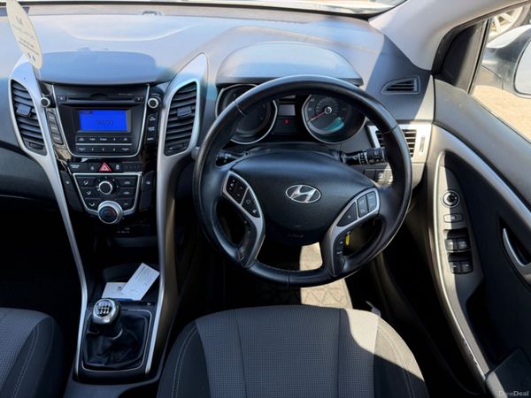 Hyundai i30 SE BLUE DRIVE 390839461