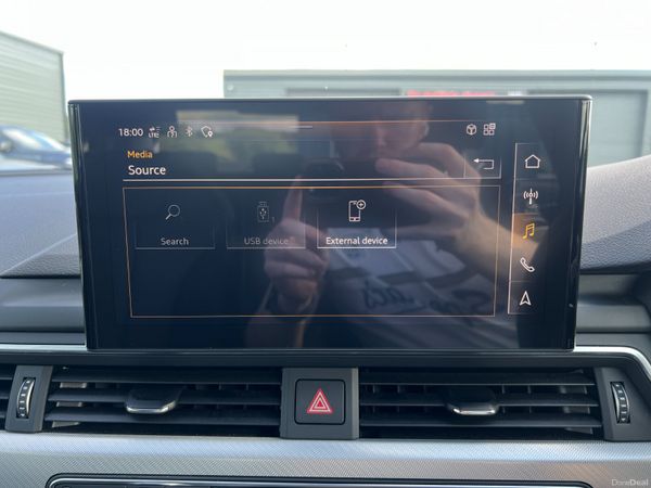 2019 (192) Audi A4 Sport 35 2.0 TDI AUTO 390954515