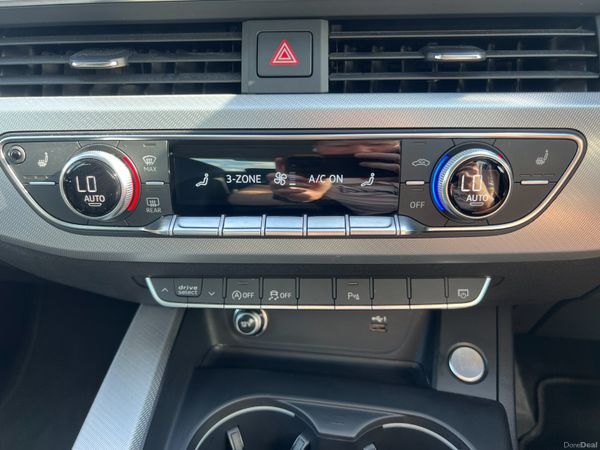 2019 (192) Audi A4 Sport 35 2.0 TDI AUTO 390954519