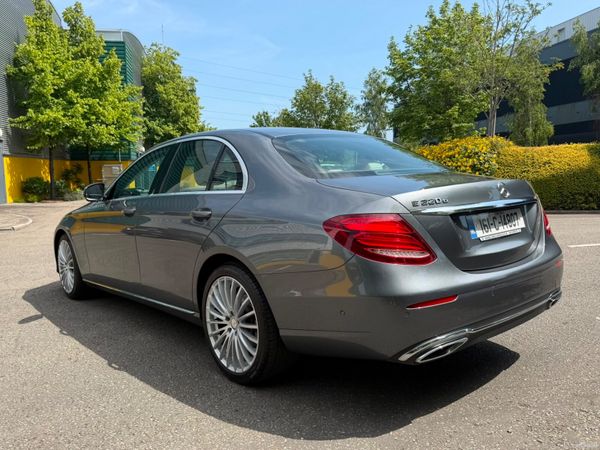 Mercedes-Benz E220D Avantgarde Sport Low Kms 390982783