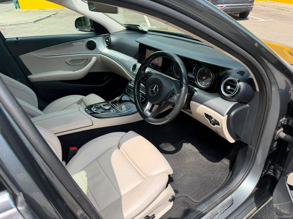 Mercedes-Benz E220D Avantgarde Sport Low Kms 390982793