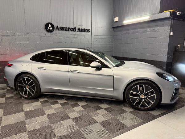 242 Porsche Panamera 4 E-Hybrid 390910897