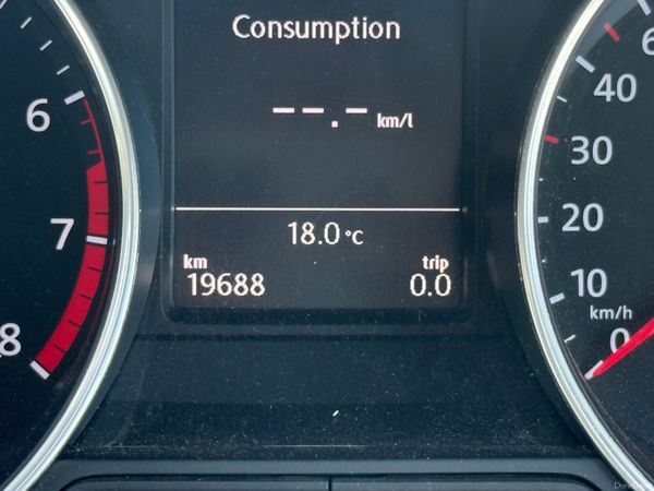 2015 Volkswagen Polo 1.2 TSI Automatic,19K KM 390926563
