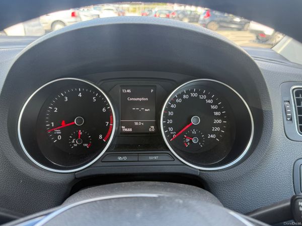 2015 Volkswagen Polo 1.2 TSI Automatic,19K KM 390926571
