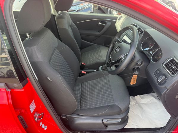 2015 Volkswagen Polo 1.2 TSI Automatic,19K KM 390926579