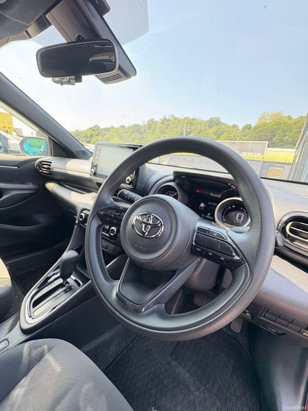 Toyota Yaris 1.0 VVti Automatic Low KM 2021 391052685