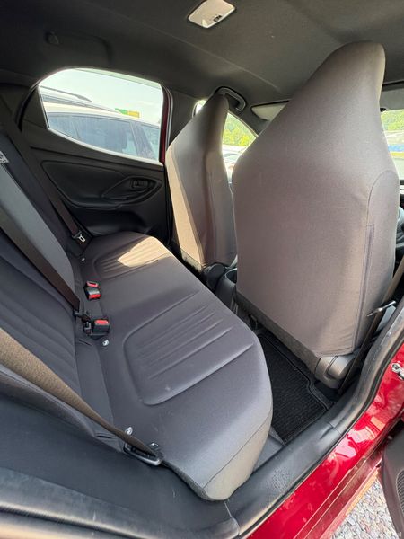 Toyota Yaris 1.0 VVti Automatic Low KM 2021 391052689