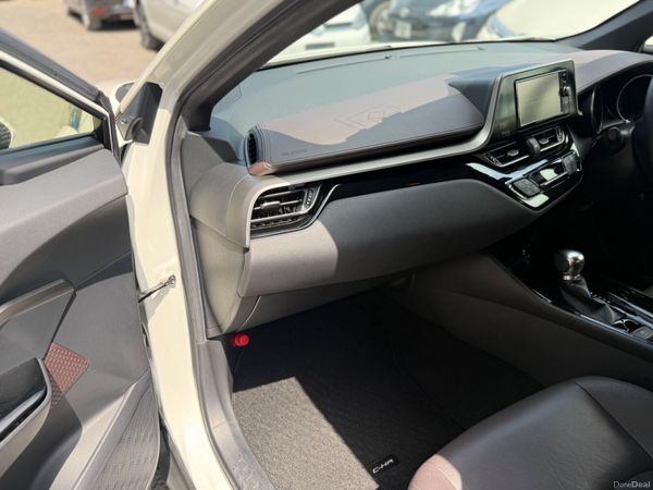 2018 Toyota CHR Hybrid Automatic 391059863