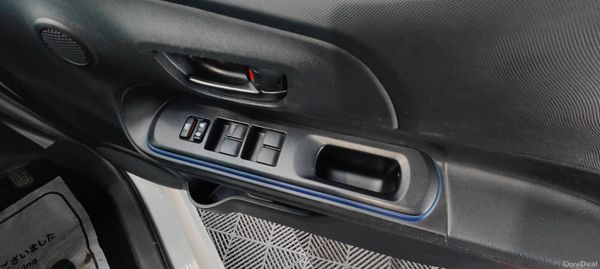 152 Toyota Aqua- 1.5 Petrol Hybrid Self Charging 391068587