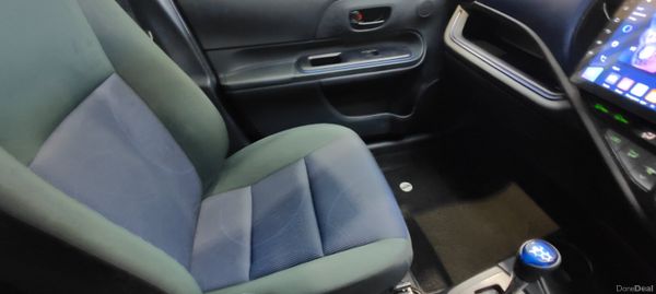 152 Toyota Aqua- 1.5 Petrol Hybrid Self Charging 391068595