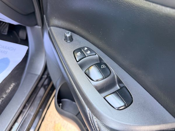 Nissan Pulsar 2015 Low KM 391070237