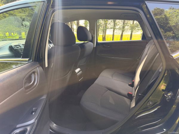 Nissan Pulsar 2015 Low KM 391070437