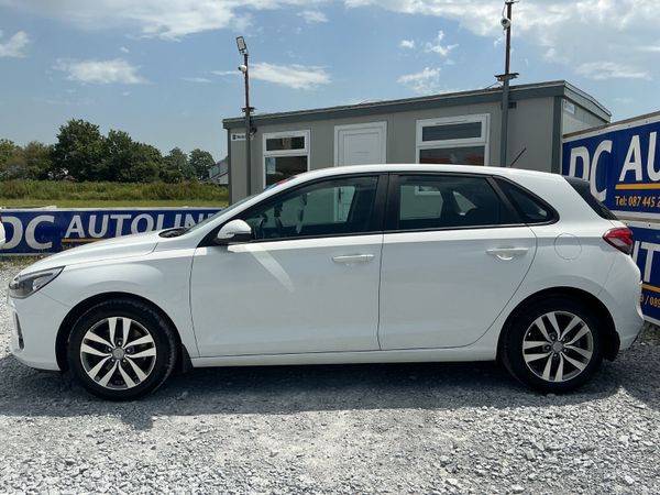 2018 HYUNDAI i30 1.4 PETROL LOW KMS SPOTLESS 391089611