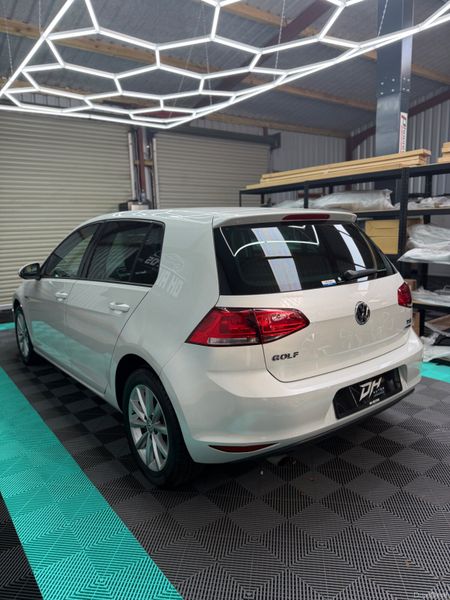 2015(152) VW Golf 1.2 Petrol  - Lounge spec! 391006363
