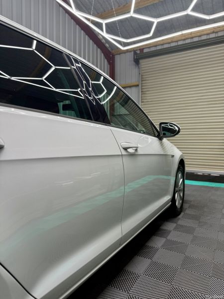 2015(152) VW Golf 1.2 Petrol  - Lounge spec! 391006371
