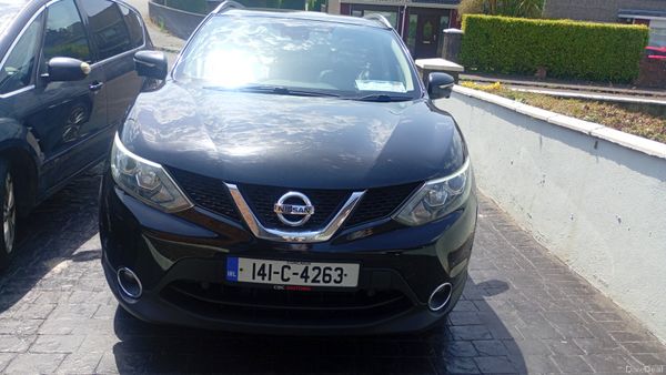 Nissan Qashqai 2014 sve top spec 391038881