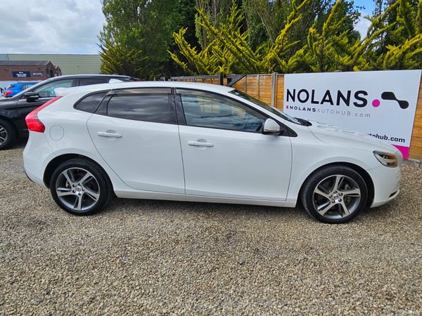 VOLVO V40 D4 2.0 DIESEL D4 AUTO NEW NCT 391140053