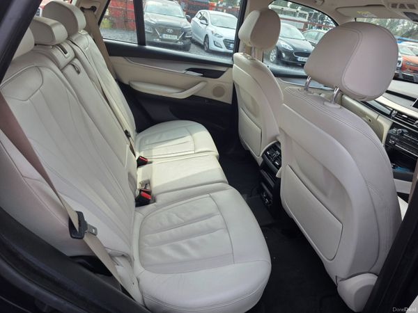 BMW X5 Seven Seater 2015 391143565