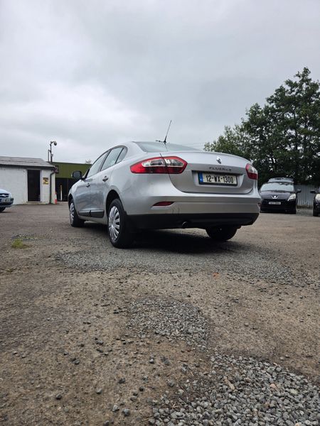 Clean Original Renault Fluence NCT Tax 391153327