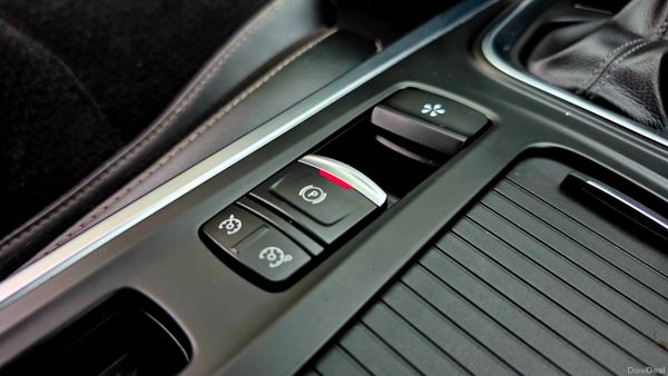 🔥2018 Renault Megan 1.5 Automatic Diesel 391153757