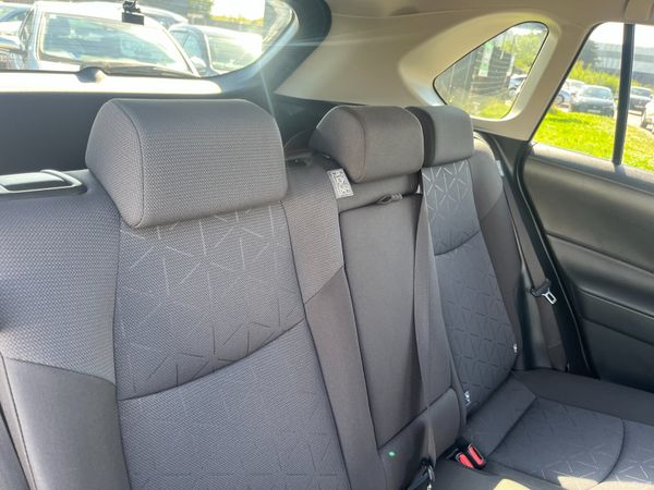 TOYOTA RAV 4 2020, 2.5 4WD HYBRID AUTO LOW KMS 391154071