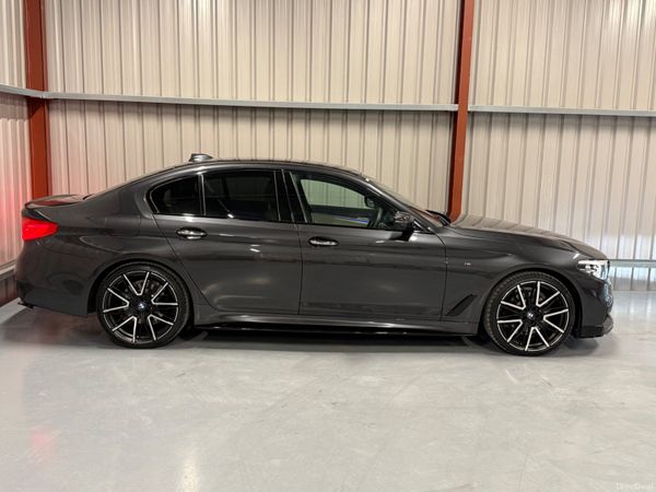 2017 BMW 520D M-Sport X-Drive 391169933