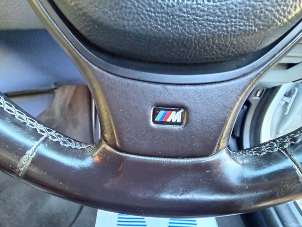 BMW 5-Series 2012 M Sport Auto 391173681