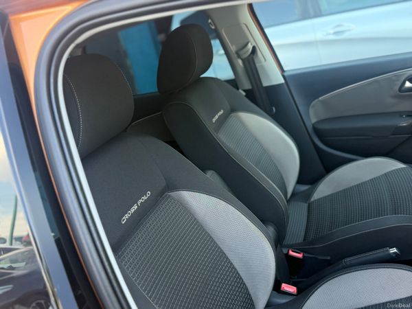 2015 Volkswagen Polo Cross Automatic 391181741