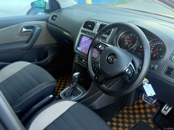 2015 Volkswagen Polo Cross Automatic 391181747