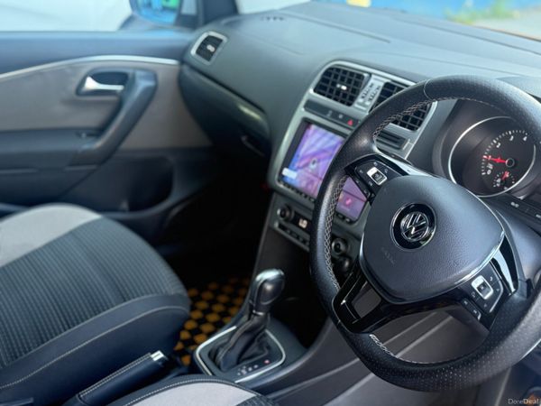 2015 Volkswagen Polo Cross Automatic 391181729