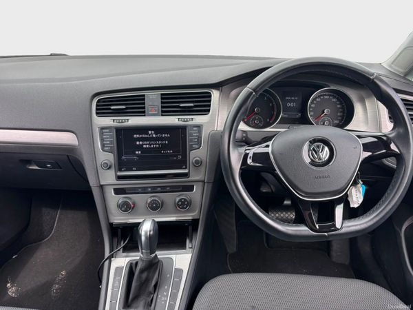 Volkswagen Golf Estate Automatic *ONLY 33KMS* 391113575