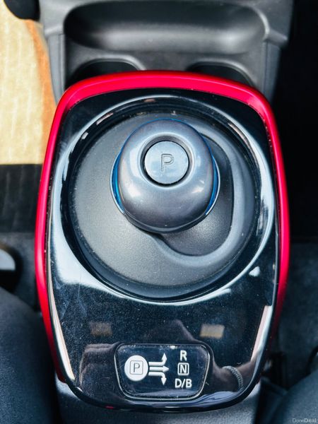 172 2017 NISSAN NOTE 1.2 E-POWER NISMO 391137351