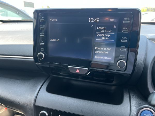 TOYOTA YARIS CROSS 2021, 1.5 HYBRID AUTO LOW KMS 391137437