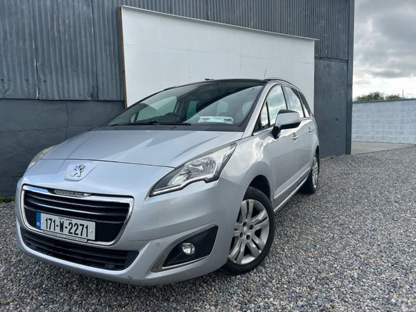 Peugeot 5008 2017 391242287