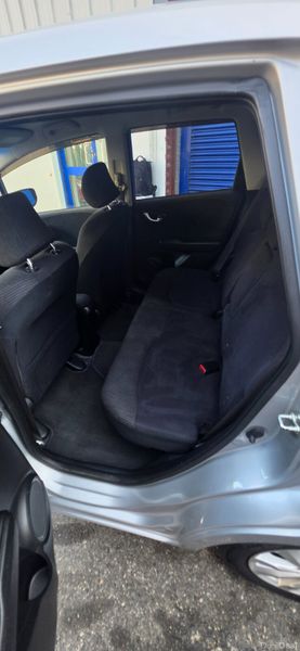 Honda Fit Automatic Hybrid 391254793