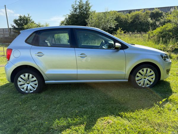 VW POLO (2012) 1.2L BLUE MOTION VERY LOW MILEAGE 391258307