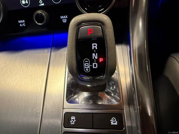 202  Range Rover SVR 5.0 V8 2 Seat 391345277