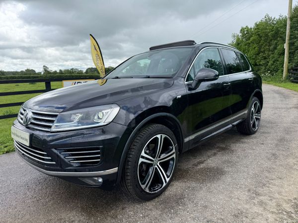 Deposit taken****2018 Volkswagen Touareg R-Line 391393277