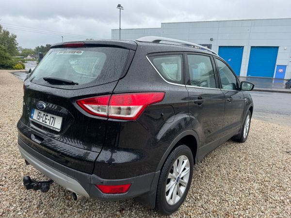 Ford Kuga 2015 titanium model 391318195