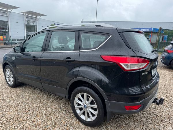 Ford Kuga 2015 titanium model 391318197