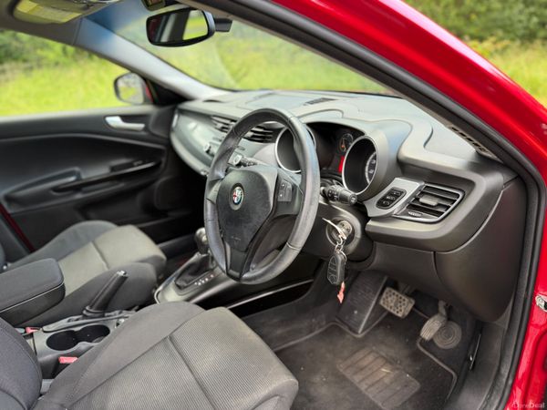 Alfa Romeo Giulietta 2014 1.4L Petrol Automatic 391473085