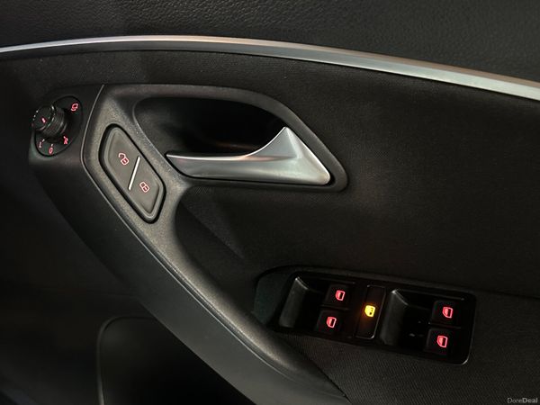 2015 Volkswagen Polo 1.2 TSI DSG Automatic 391482891