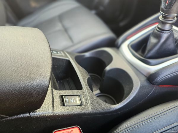 NISSAN QASHQAI PREMIUM // BIG SPEC 391483575